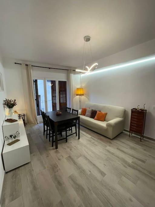 Habitacion Roca Foradada En Casa Cami De Les Aiguees Monistrol De Montserrat Екстер'єр фото